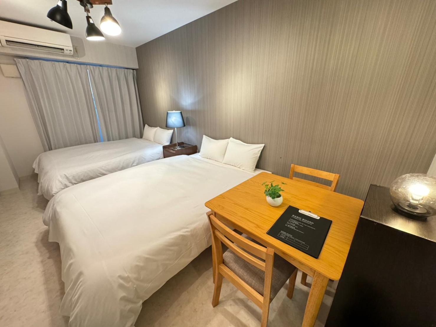 マルチステイ大阪天満111 Apartemen